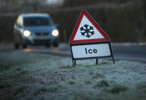 Widespread-Frost-As-The-UK-Braces-Itself-For-Severe-Cold-Weather