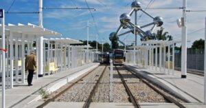 the-atomium-tram-terminus-in-brussels--stephane-mignon-flickr